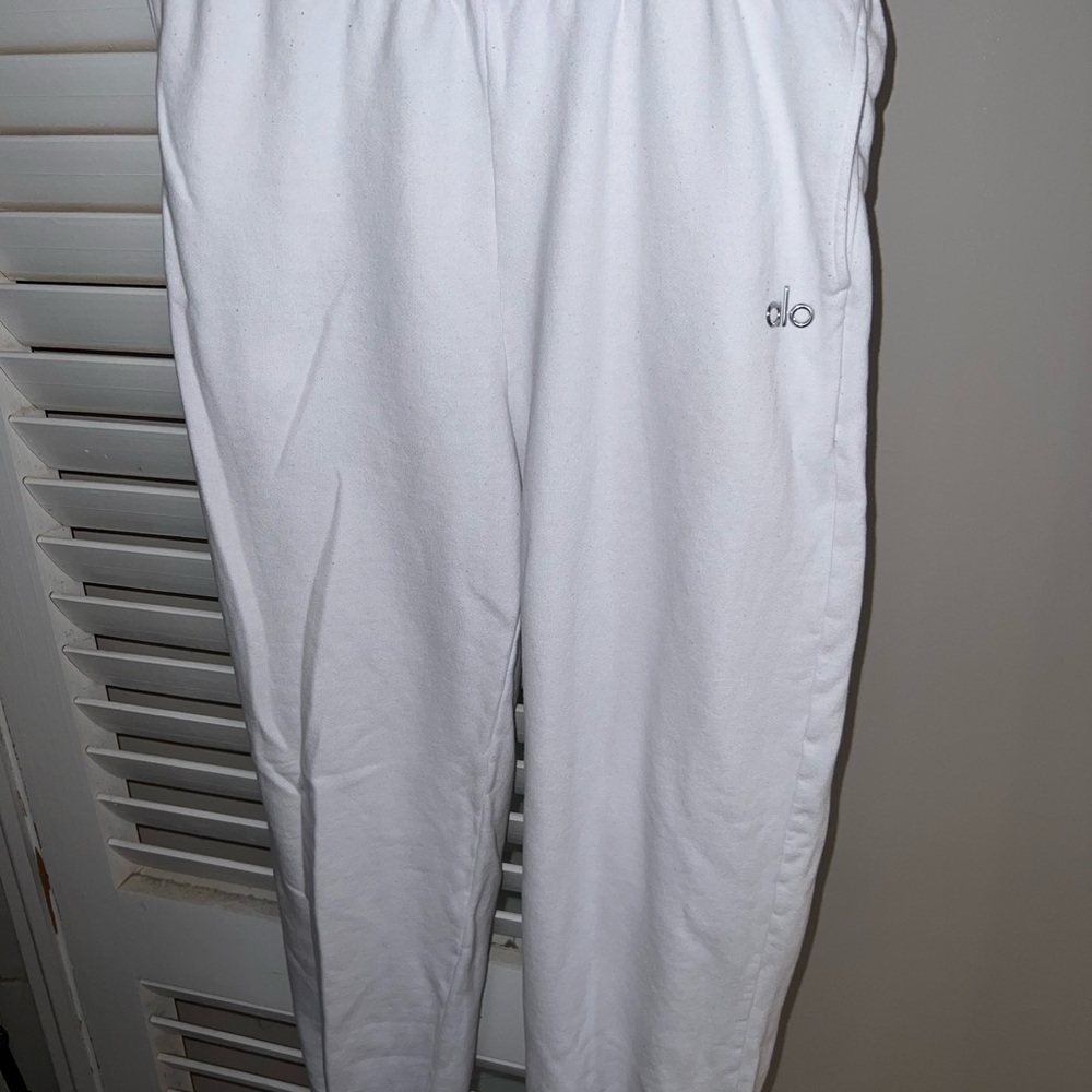 ALO Yoga Accolade Men's White Pants